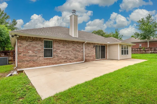$385,000 | 6215 Shire Lane, Crestview, FL 32536
