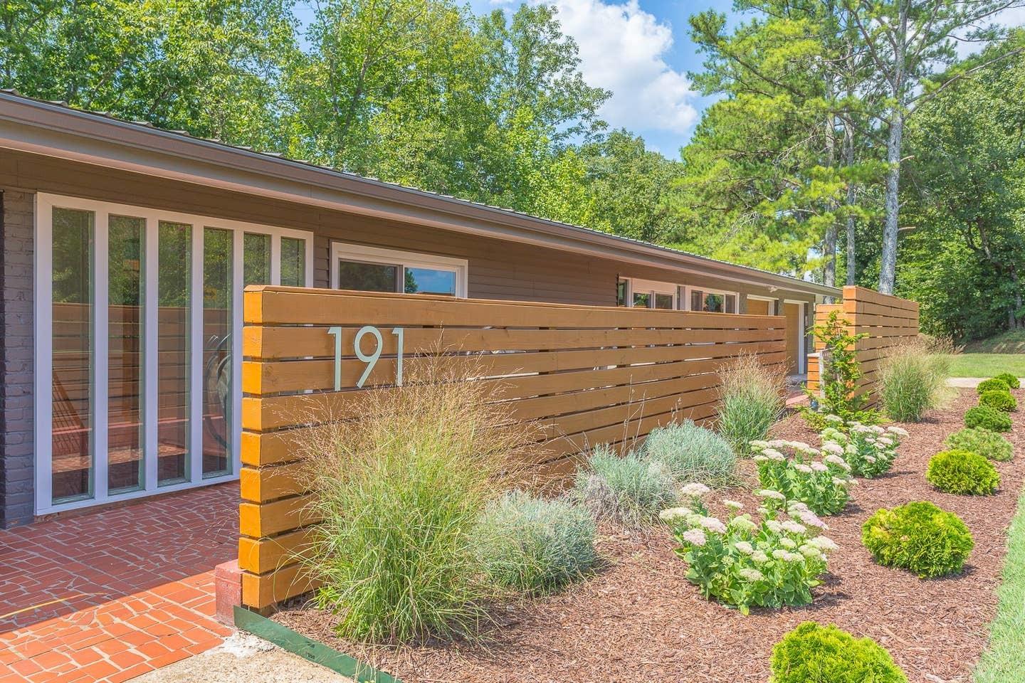 2d9c5568-14f4-4f00-bbb7-c3c82722b036