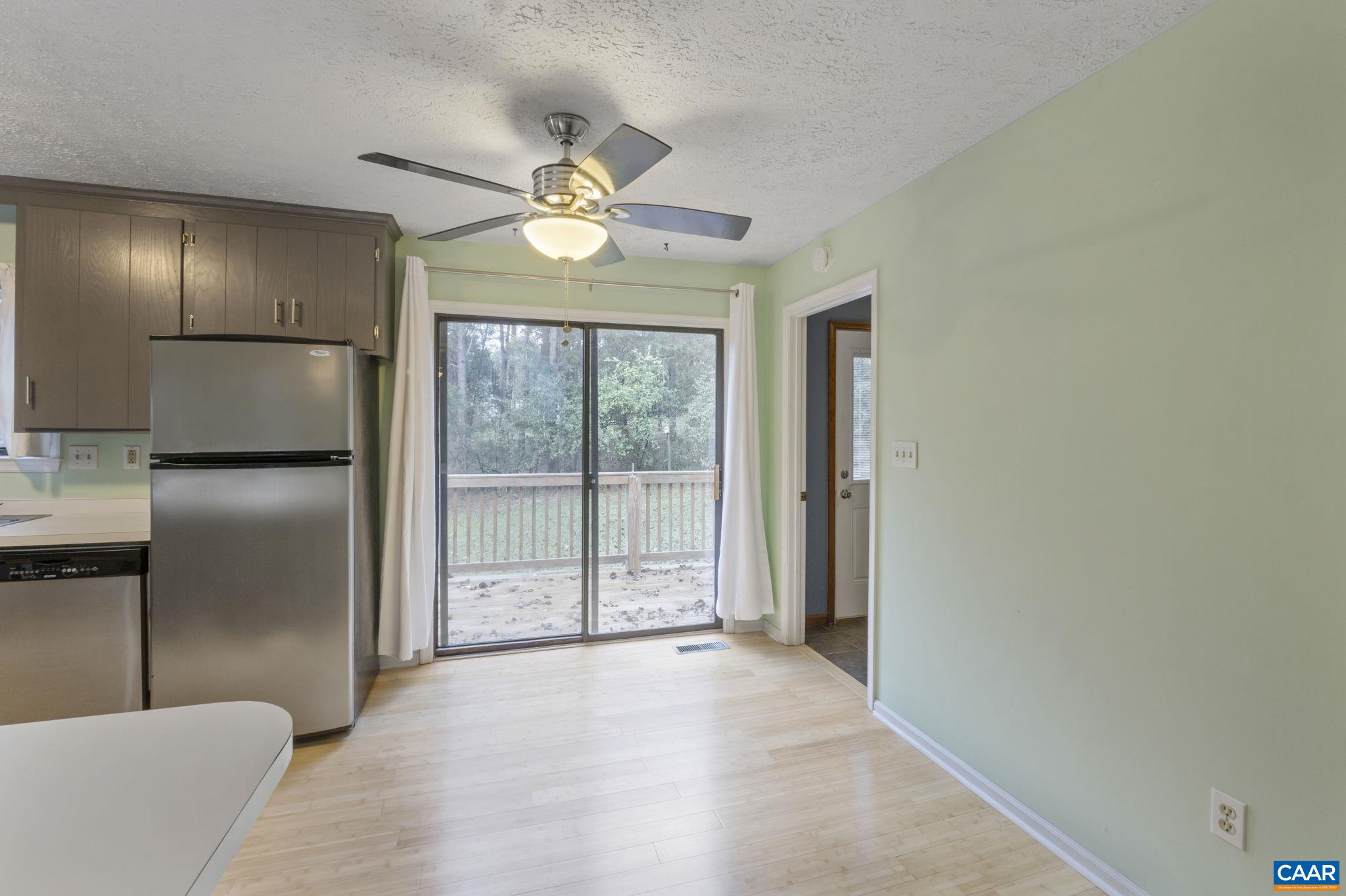 323 Jefferson Drive Palmyra, VA 22963 - Photo 13 of 27 a view of livingroom with kitchen