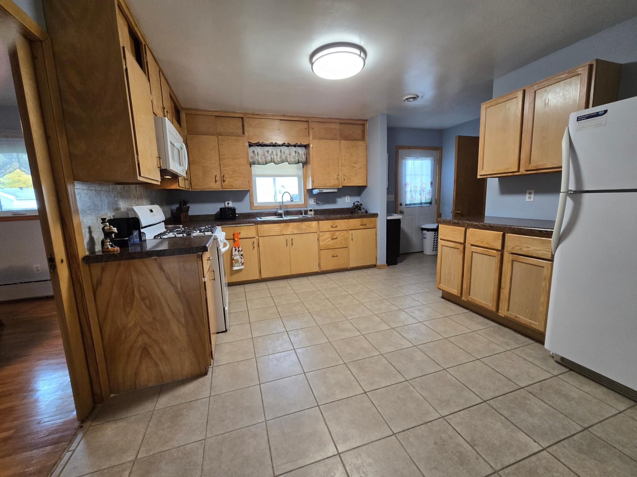 138 Ridge Road Morris, MN 56267 - Photo 6 of 42