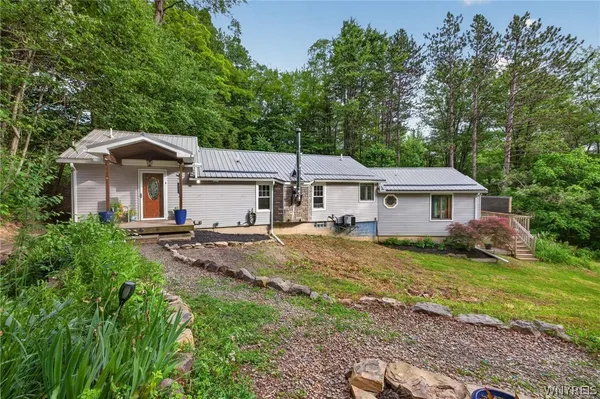 $250,000 | 7126 A Boston Cross Road, Boston, NY 14025