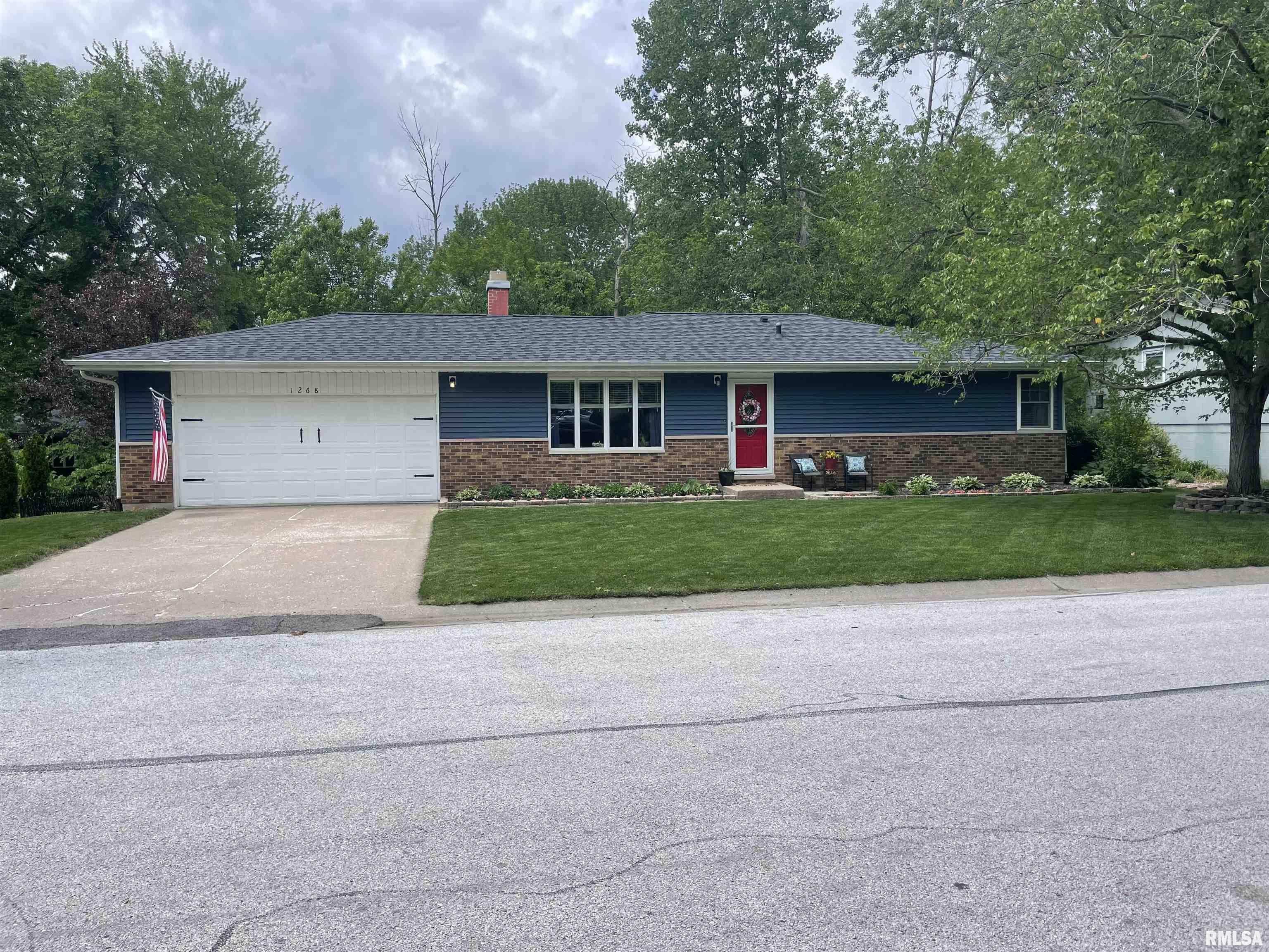 1268 Curtis Creek Road Quincy, IL 62301 - Photo 1 of 24 Gallery Image 1
