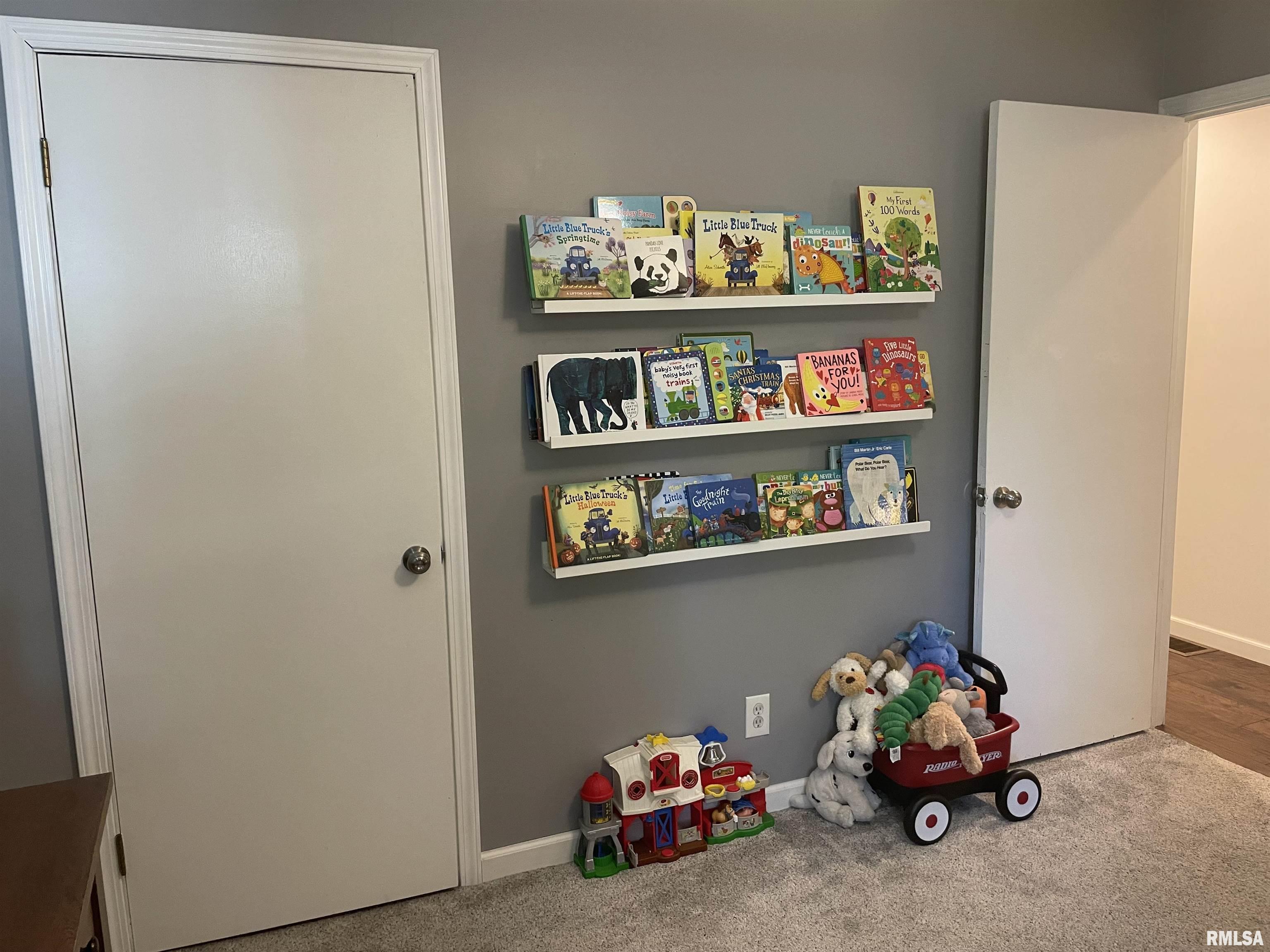 1268 Curtis Creek Road Quincy, IL 62301 - Photo 20 of 24 Gallery Image 20