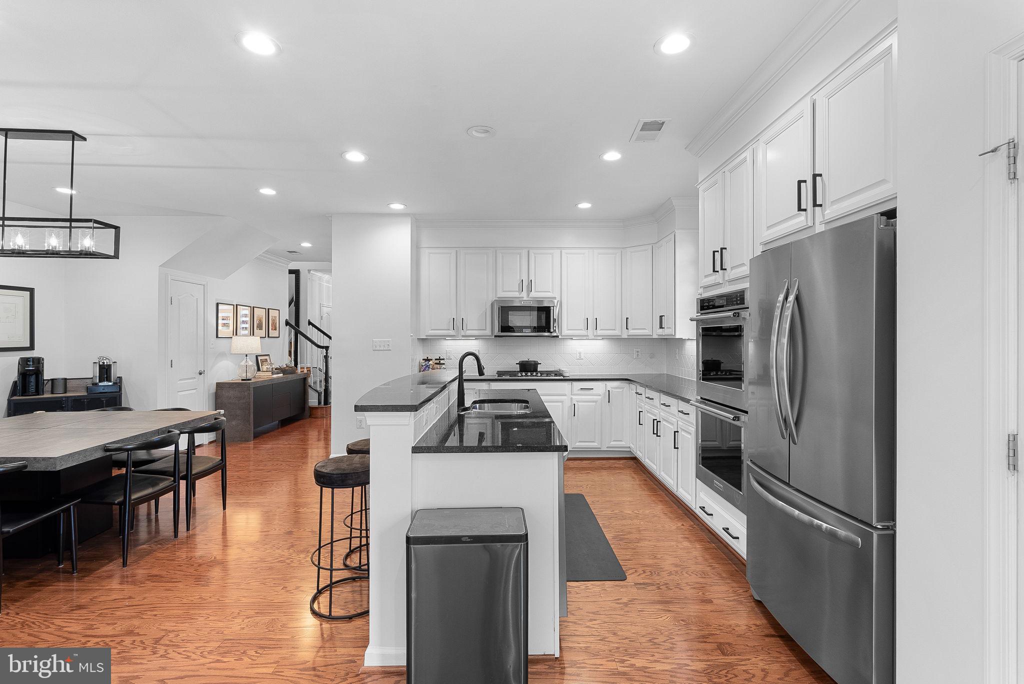 19404 Front Street Leesburg, VA 20176 - Photo 15 of 67