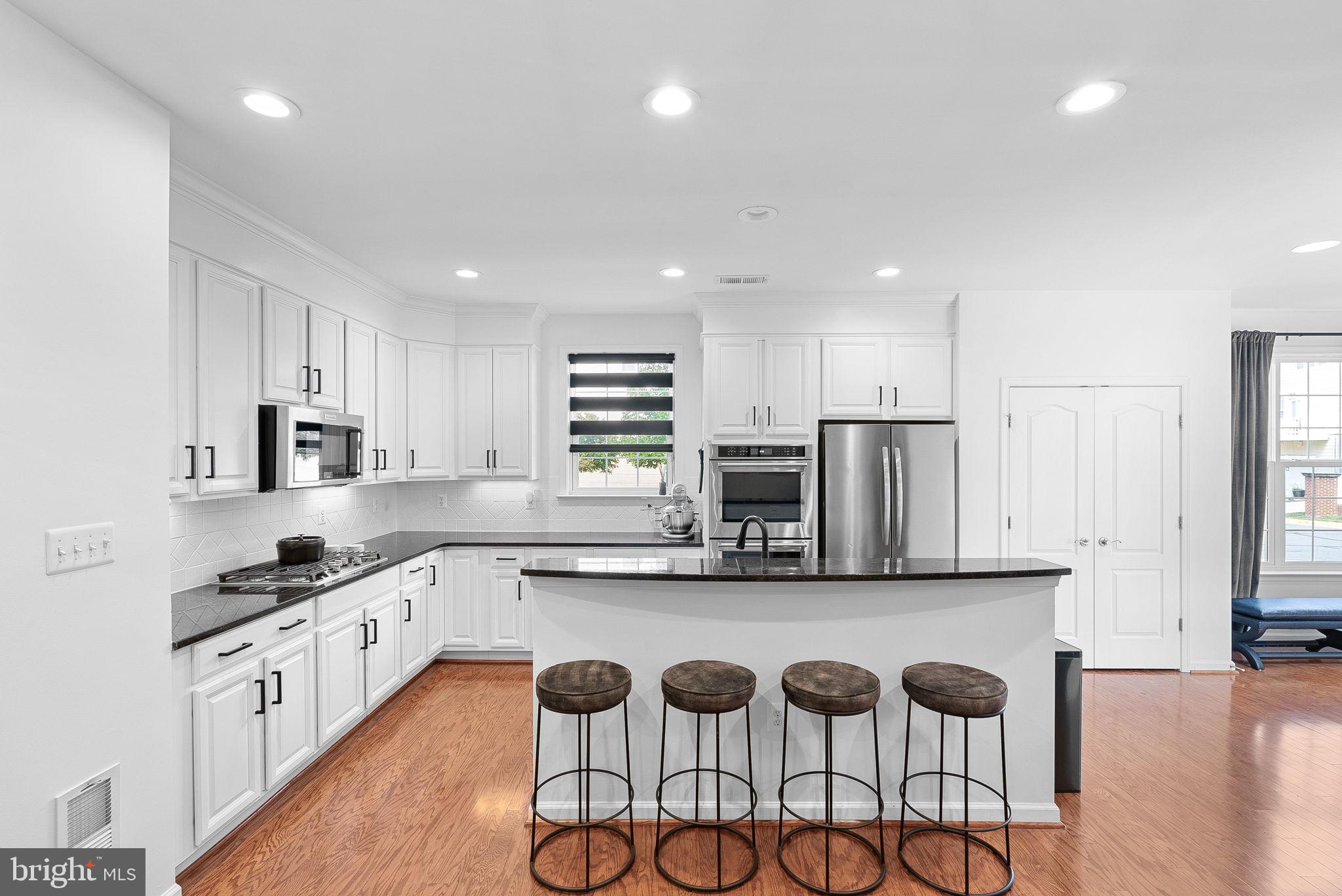 19404 Front Street Leesburg, VA 20176 - Photo 17 of 67