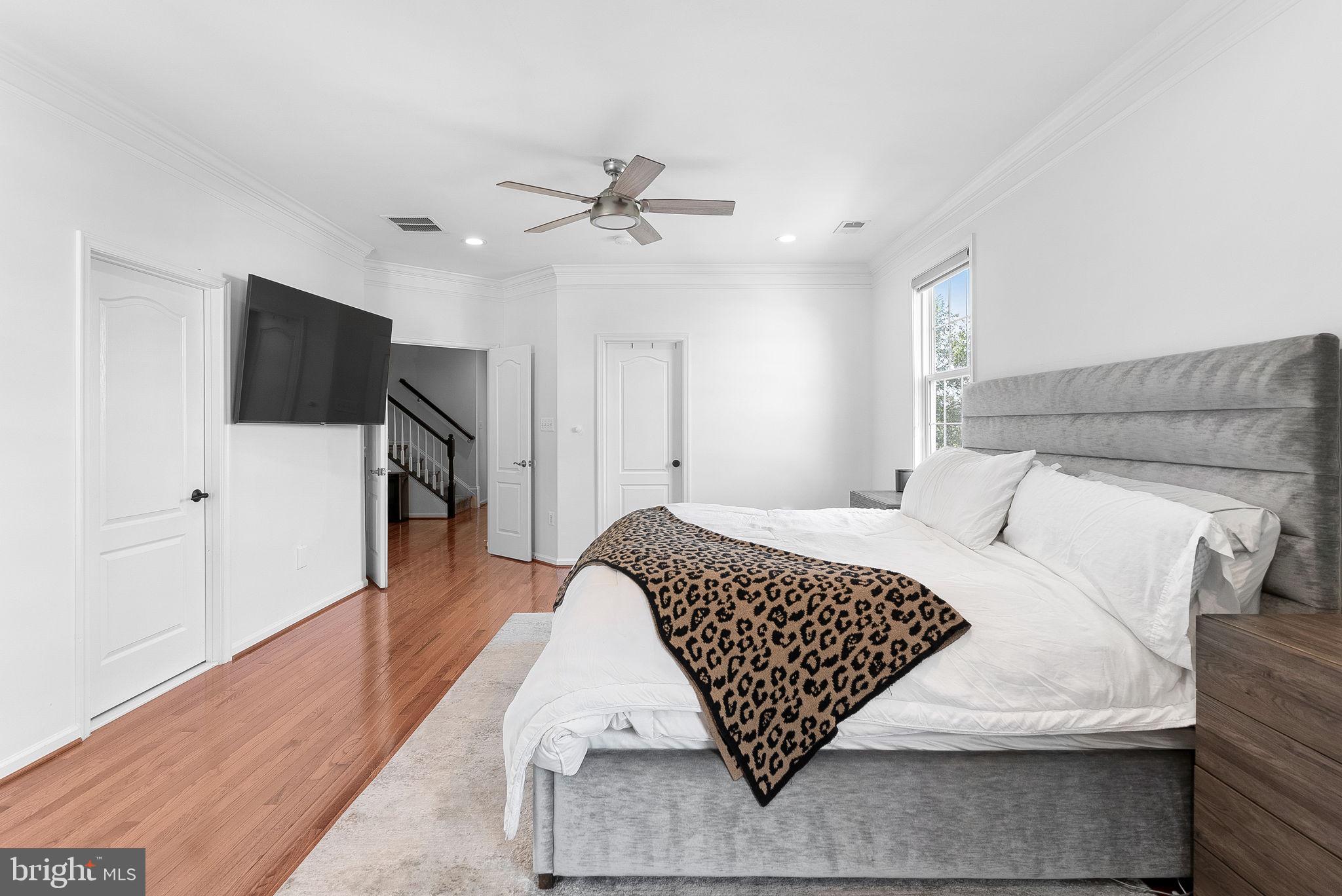 19404 Front Street Leesburg, VA 20176 - Photo 24 of 67