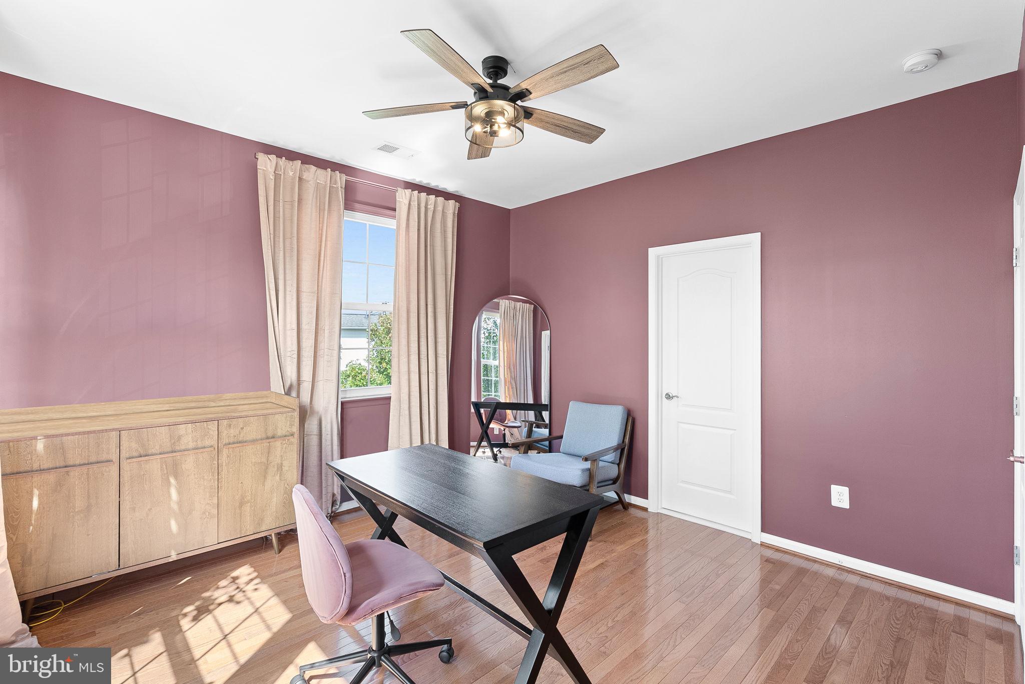 19404 Front Street Leesburg, VA 20176 - Photo 38 of 67
