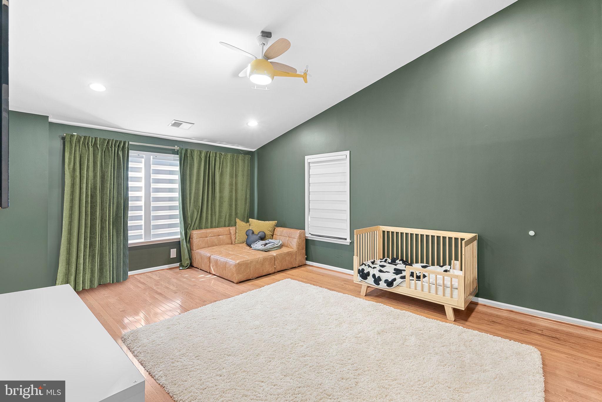 19404 Front Street Leesburg, VA 20176 - Photo 42 of 67 Bedroom #4