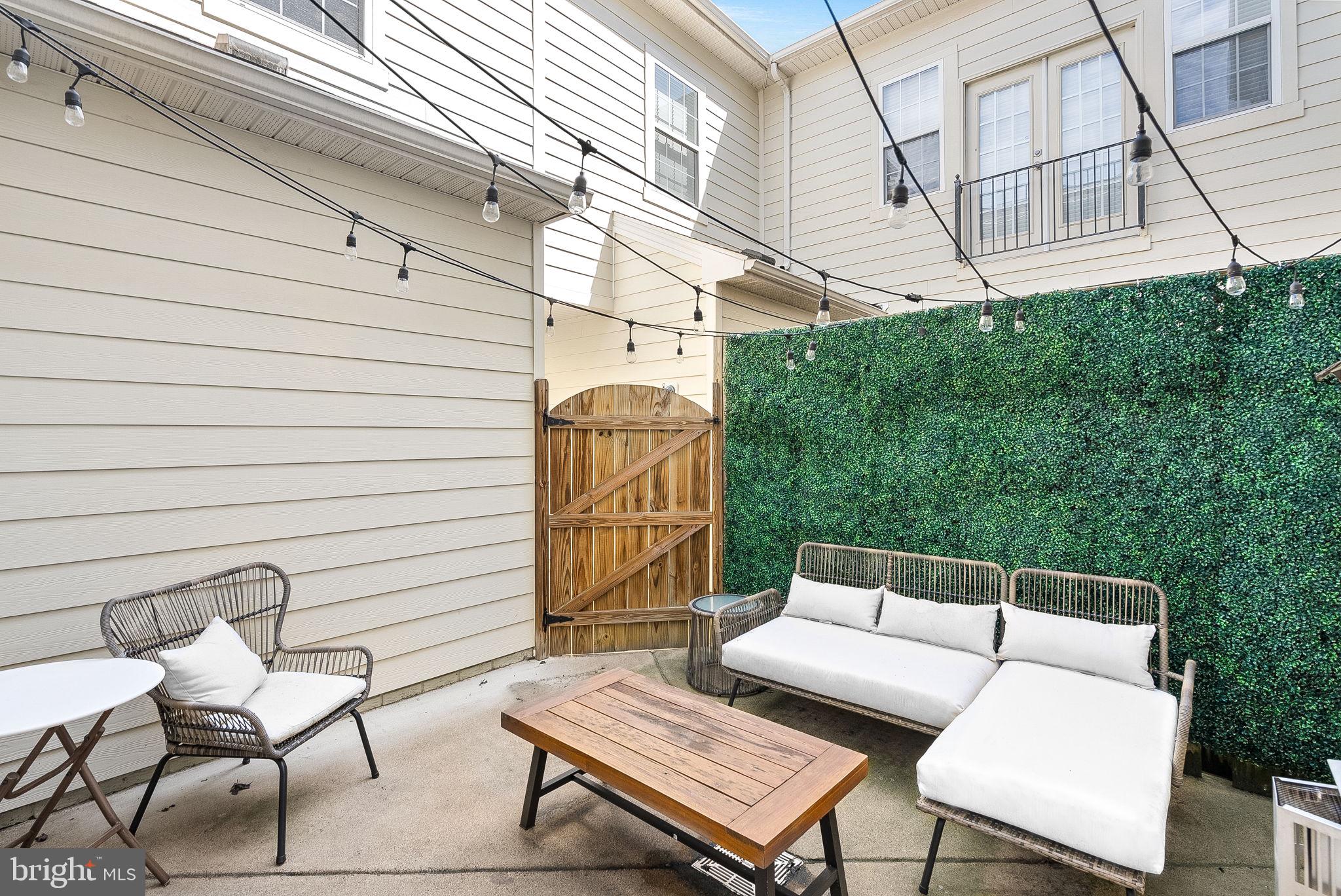 19404 Front Street Leesburg, VA 20176 - Photo 51 of 67 Private Outdoor Patio Space