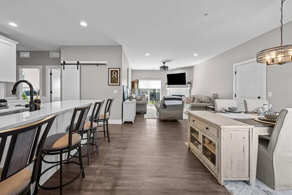 $269,900 | 3037 Shanes Way, Bettendorf, IA 52722