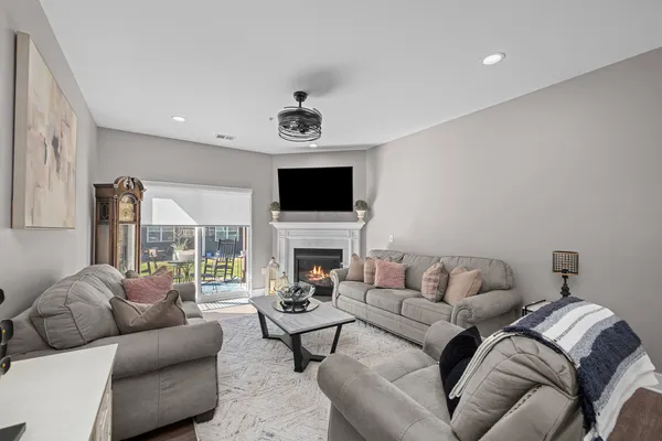 $269,900 | 3037 Shanes Way, Bettendorf, IA 52722