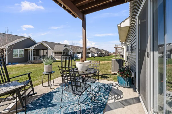 $269,900 | 3037 Shanes Way, Bettendorf, IA 52722