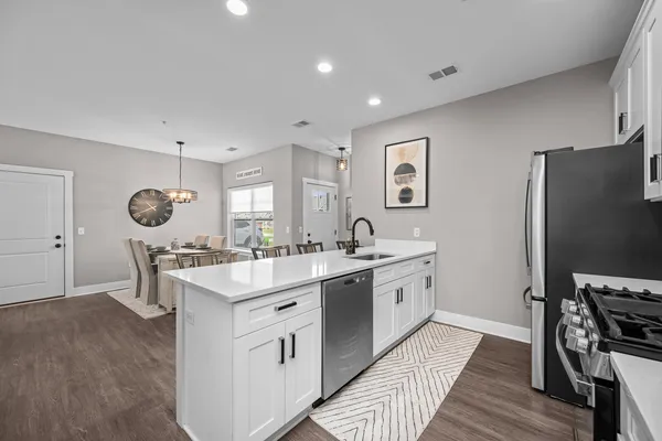 $269,900 | 3037 Shanes Way, Bettendorf, IA 52722