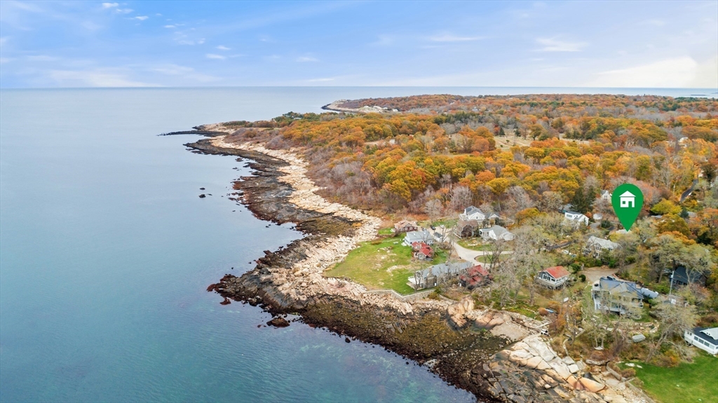 26 Coggeshall Road Gloucester, MA 01930 - Photo 31 of 37 a view of a city