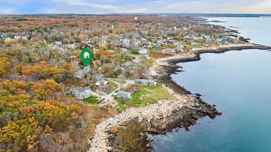 26 Coggeshall Road Gloucester, MA 01930 - Photo 33 of 37 a view of a city