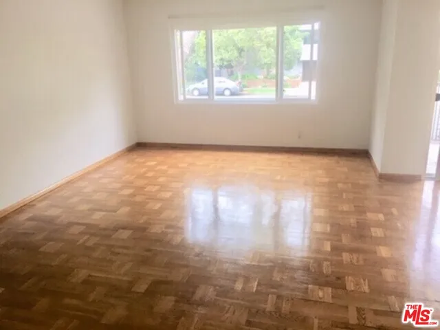 a view of empty room with window