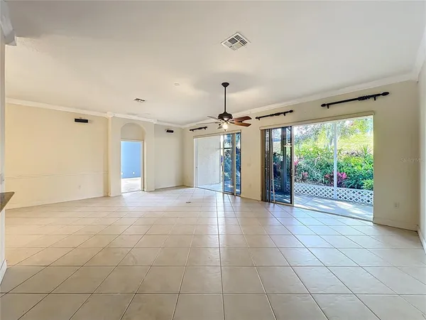 $289,900 | 916 Wolf Creek Street, Clermont, FL 34711