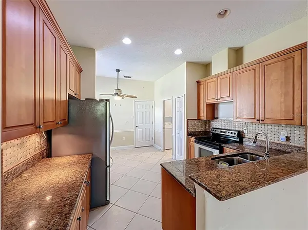 $289,900 | 916 Wolf Creek Street, Clermont, FL 34711