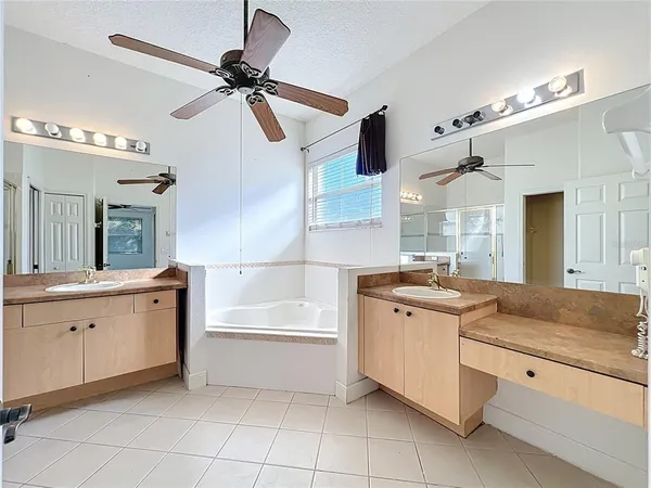 $289,900 | 916 Wolf Creek Street, Clermont, FL 34711