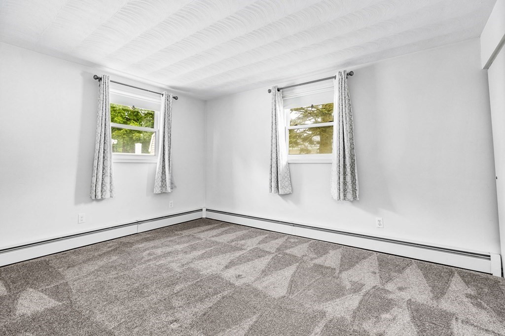 14 Rosslare Road Framingham, MA 01701 - Photo 15 of 32 Gallery Image 15
