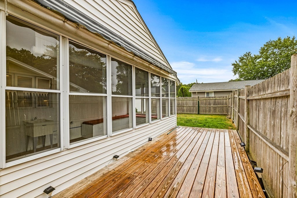 14 Rosslare Road Framingham, MA 01701 - Photo 26 of 32 Gallery Image 26