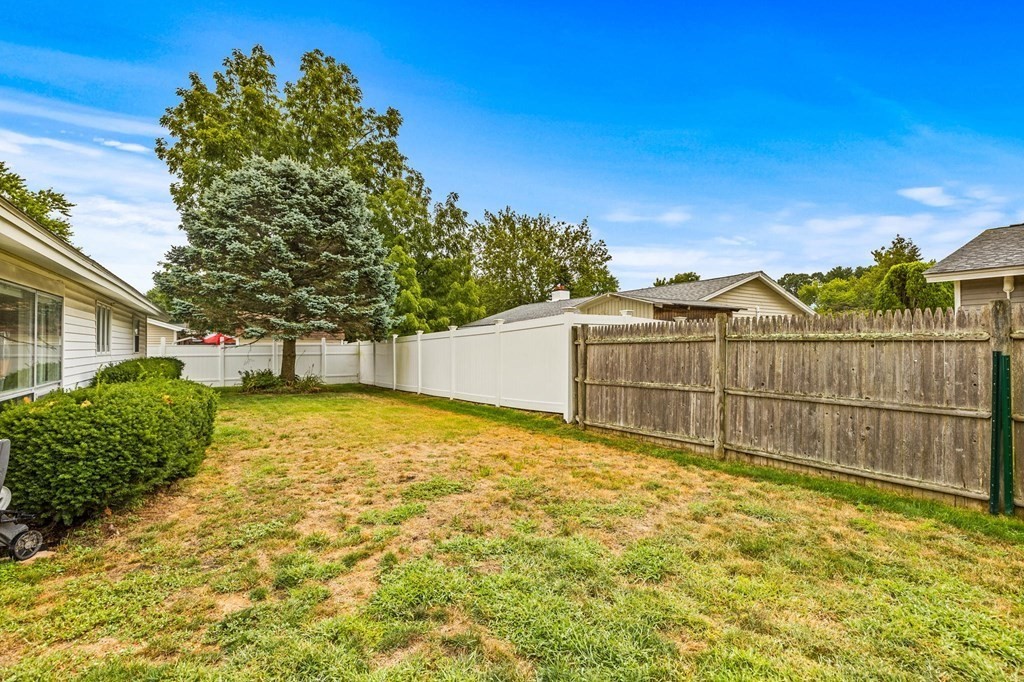 14 Rosslare Road Framingham, MA 01701 - Photo 29 of 32 Gallery Image 29