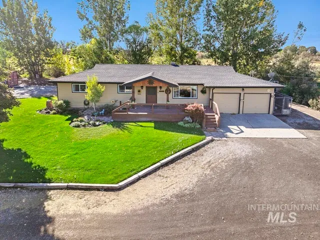 $689,999 | 2220 East 3762nd Street North, Filer, ID 83328