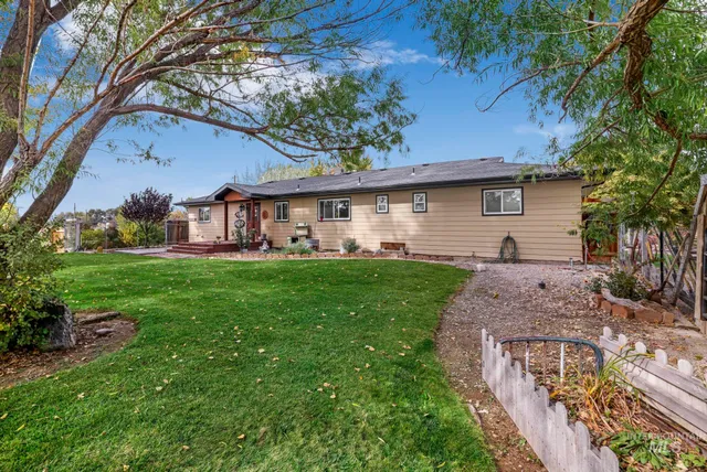 $689,999 | 2220 East 3762nd Street North, Filer, ID 83328