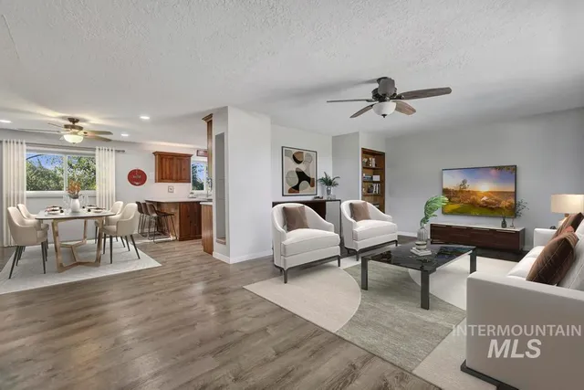 $689,999 | 2220 East 3762nd Street North, Filer, ID 83328