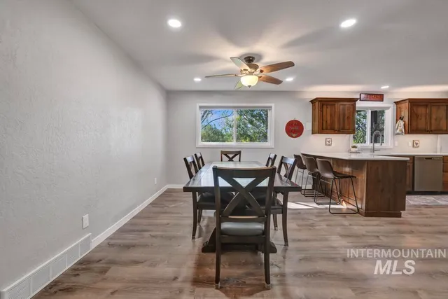 $689,999 | 2220 East 3762nd Street North, Filer, ID 83328