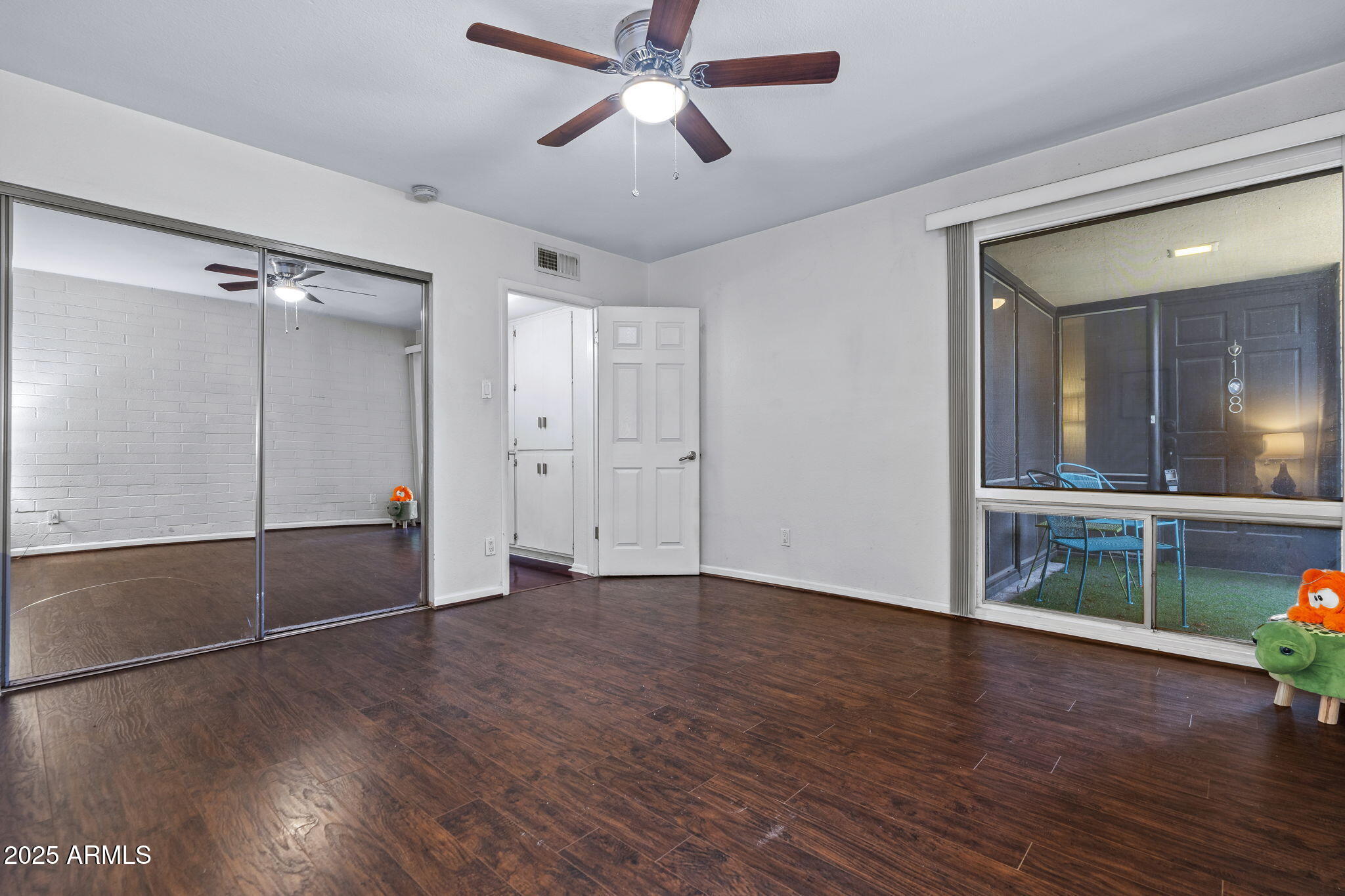 6501 North 17th Avenue, Unit 108 Phoenix, AZ 85015 - Photo 16 of 19 Second bedroom