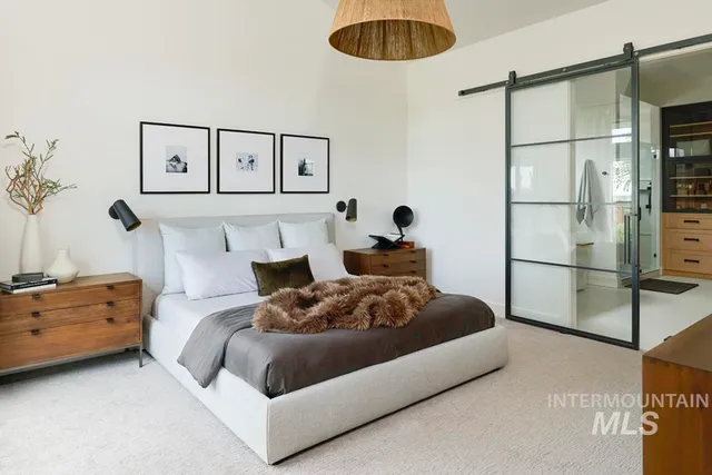 $877,000 | 8165 West Corinthia Street, Eagle, ID 83616