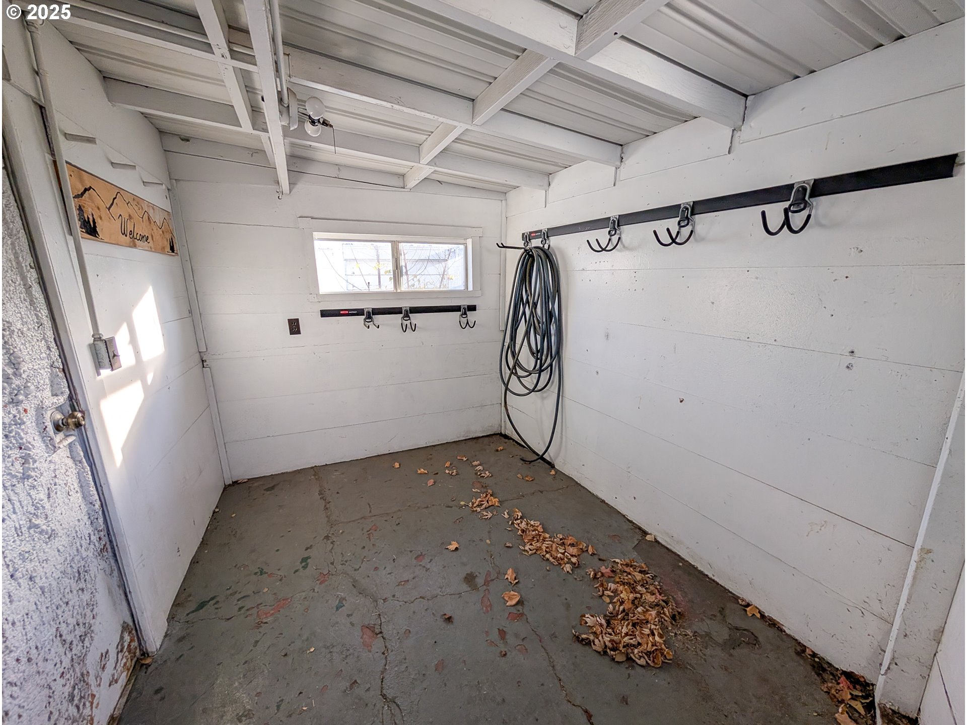 1106 F Avenue La Grande, OR 97850 - Photo 18 of 18 a view of small space