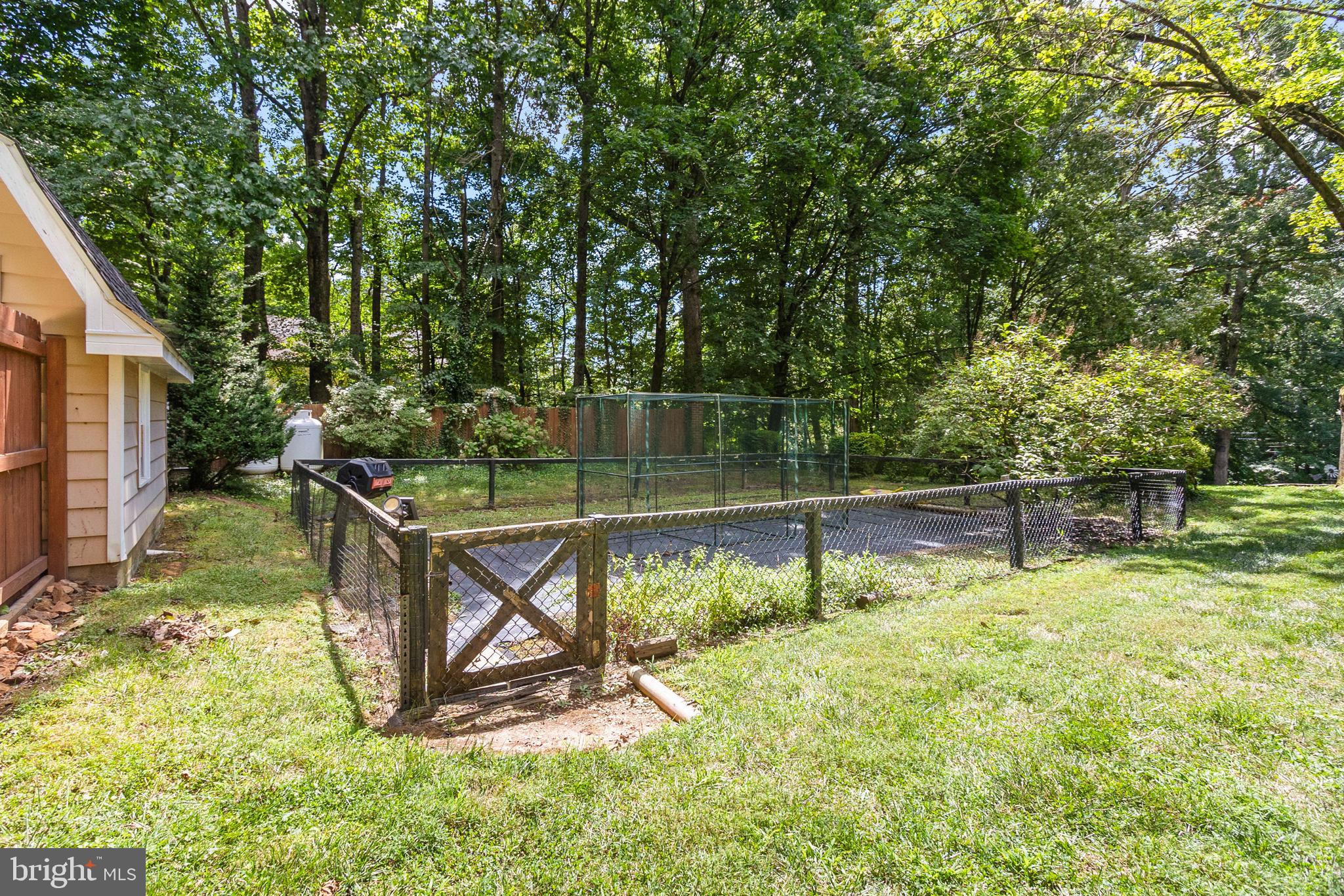 1604 Ironside Road Newark, DE 19702 - Photo 109 of 113 Large fenced garden space