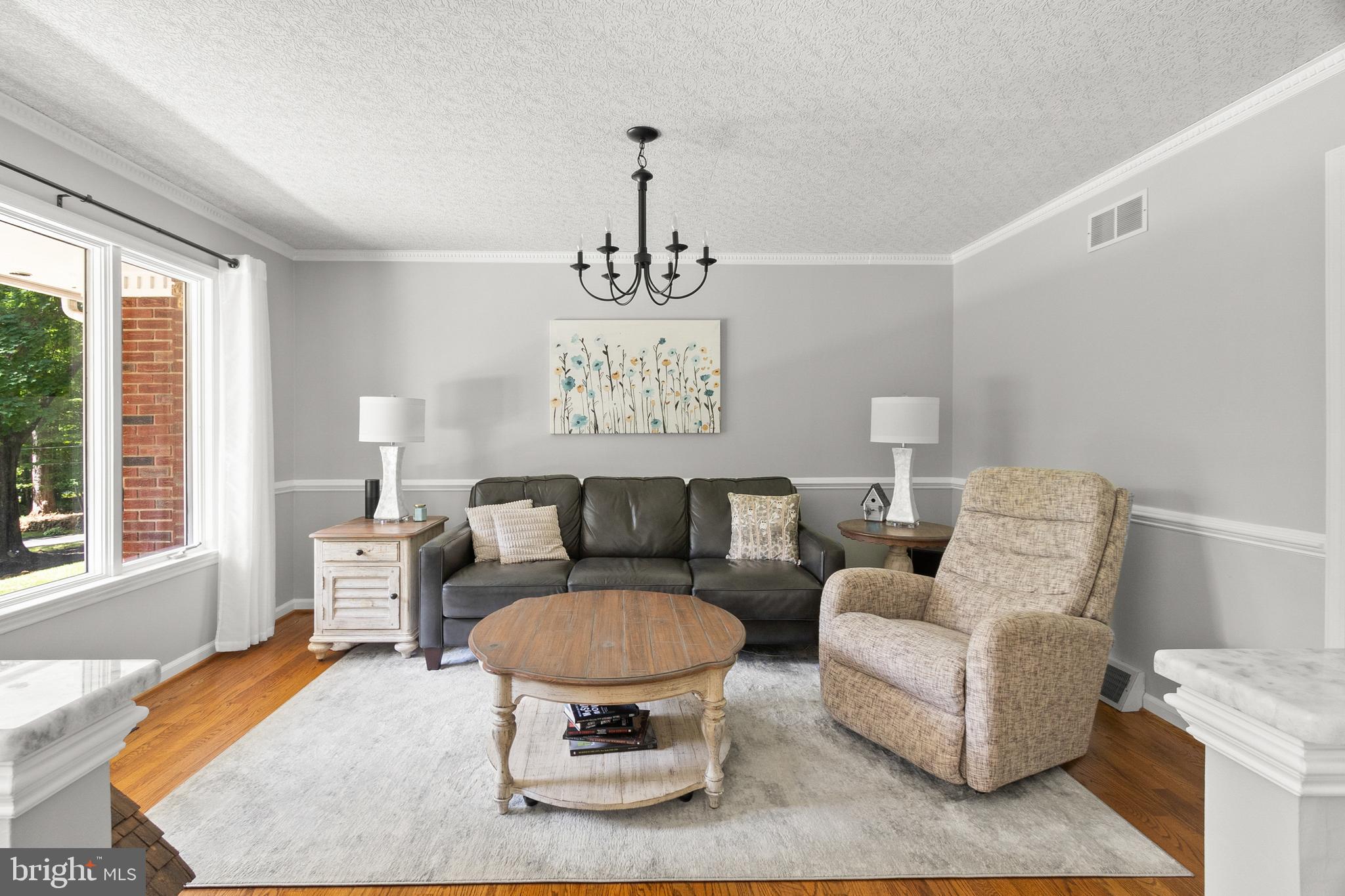1604 Ironside Road Newark, DE 19702 - Photo 21 of 113 Living Room continues to additional sitting area