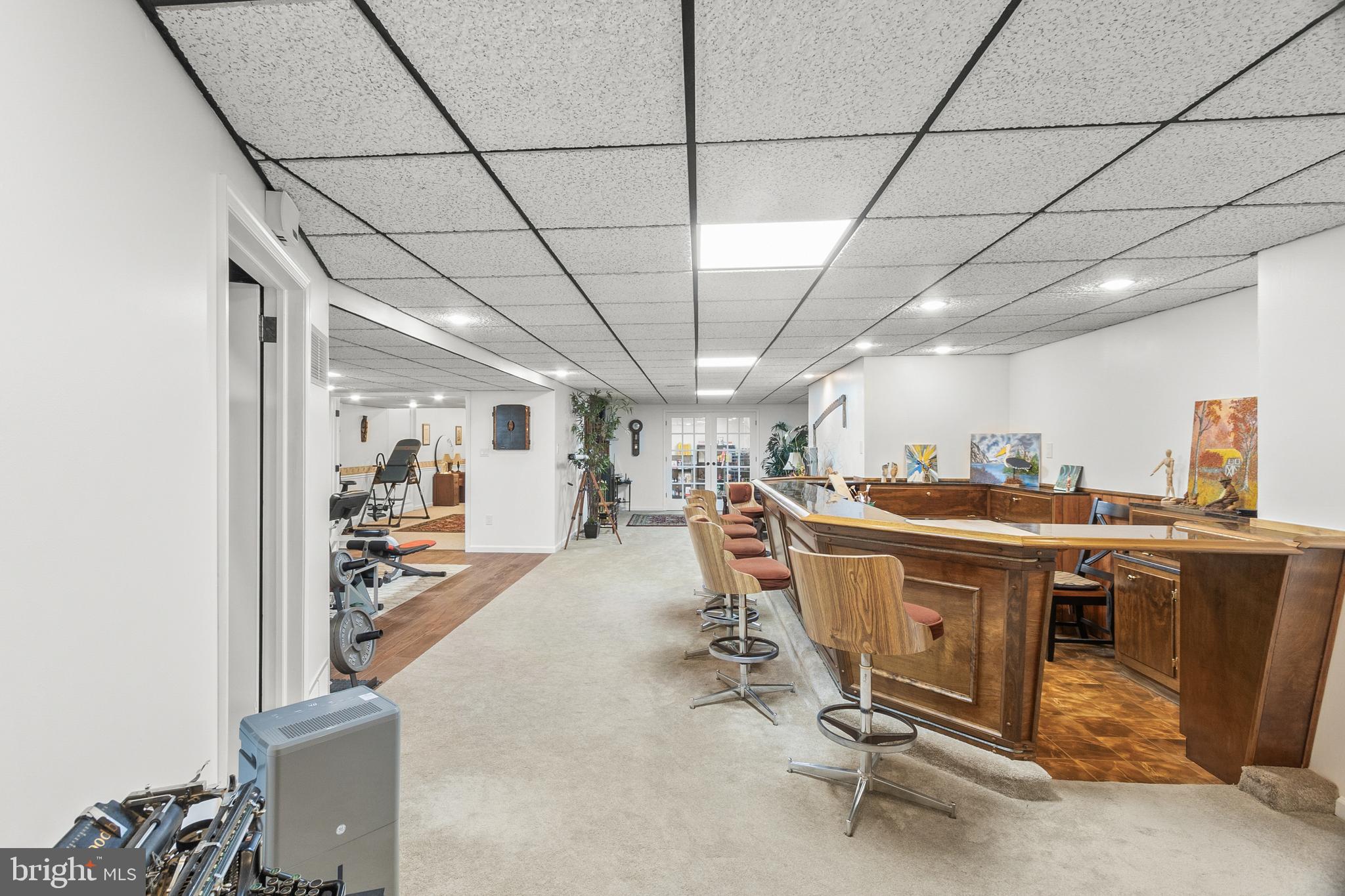 1604 Ironside Road Newark, DE 19702 - Photo 63 of 113 Wet bar in basement