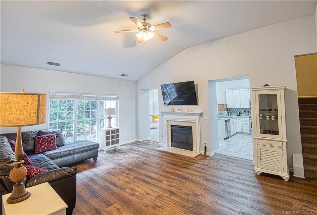 5560 Alexandrite Way Fort Mill, SC 29708 - Photo 4 of 22