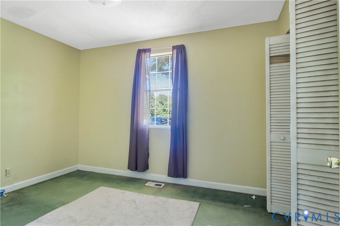 5134 Beechland Road Elberon, VA 23846 - Photo 17 of 21 a view of a room with window