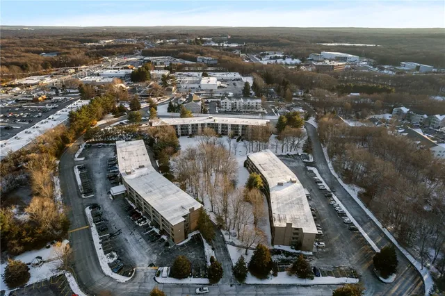 $335,000 | 650 East Greenwich Avenue, Unit 3/102, West Warwick, RI 02893