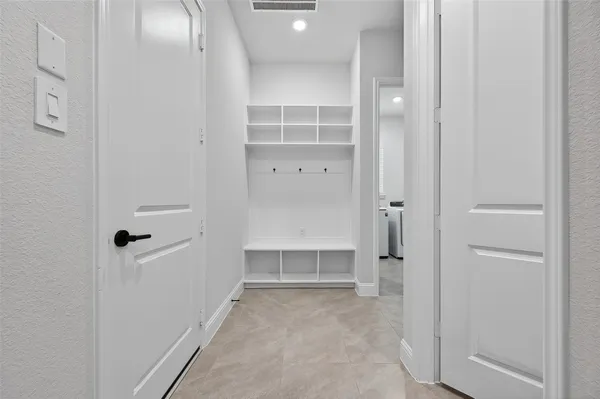 $445,500 | 5202 Oakland Blf Lane, Richmond, TX 77469