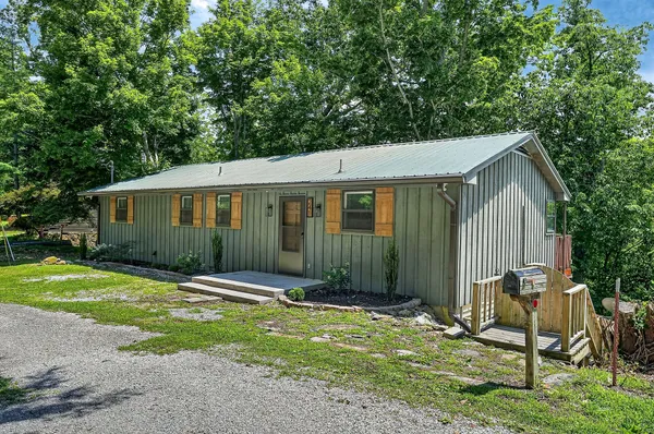 $399,900 | 241 Nautilus Point, Silver Point, TN 38582