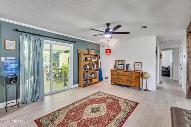 $1,975 | 12379 Cypress Drive, Gulfport, MS 39503