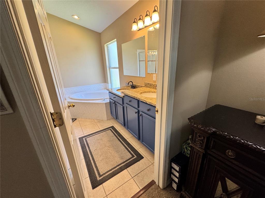 6207 Tupelo Trail Lakewood Ranch, FL 34202 - Photo 26 of 33