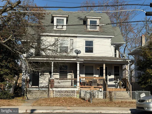 $1,600 | 112 West Main Street, Unit B, Millville, NJ 08332