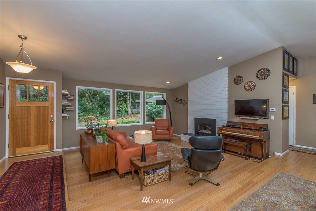 4708 Fir Tree Way Bellingham, WA 98229 - Photo 11 of 24 Gallery Image 11