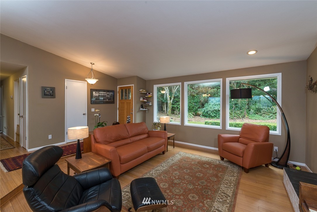 4708 Fir Tree Way Bellingham, WA 98229 - Photo 10 of 24 Gallery Image 10