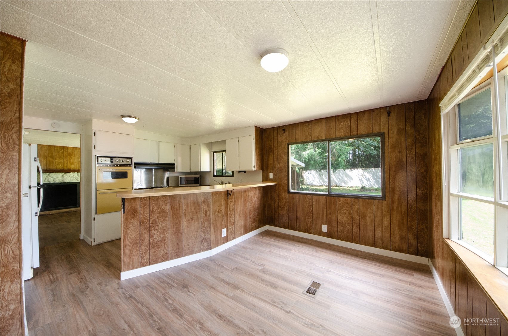 10919 Highway 12 Rochester, WA 98579 - Photo 7 of 18