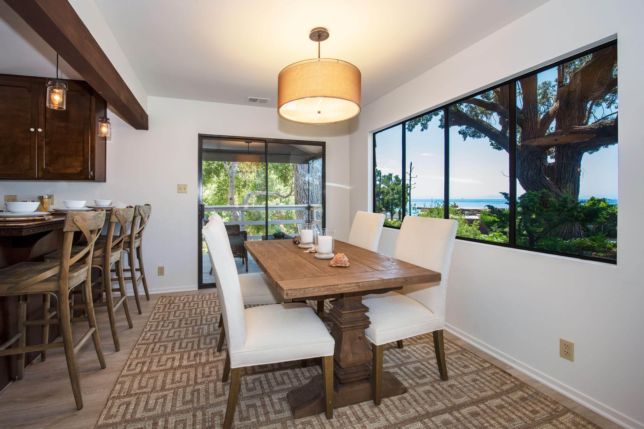 3236 Beach Club Road Carpinteria, CA 93013 - Photo 8 of 29 Dining
