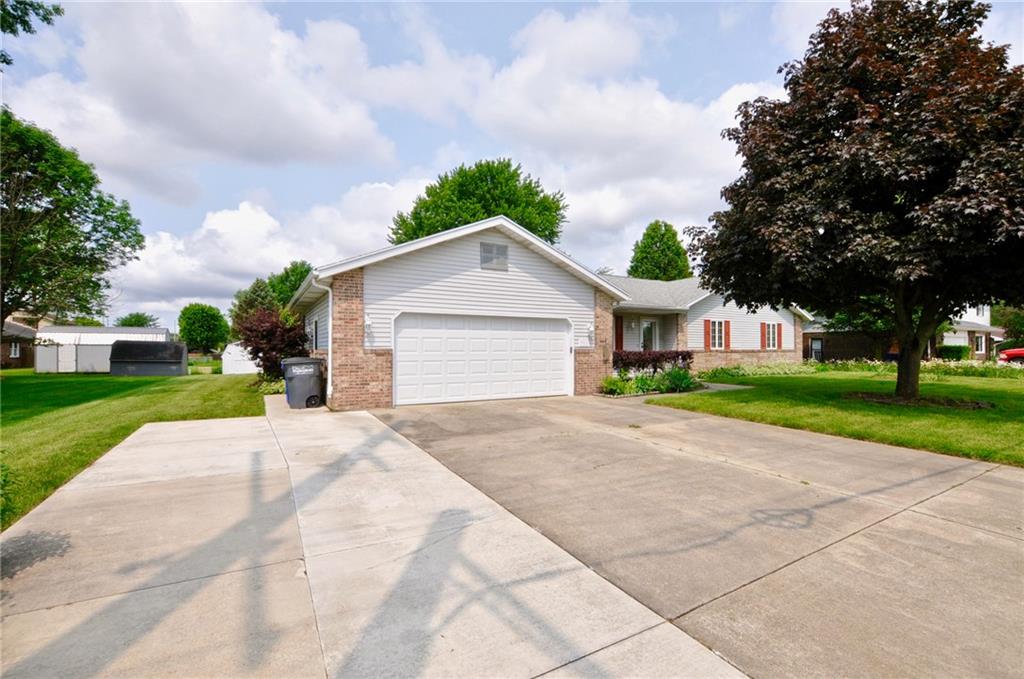 3911 Albright Road Kokomo, IN 46902 - Photo 2 of 27 Gallery Image 2