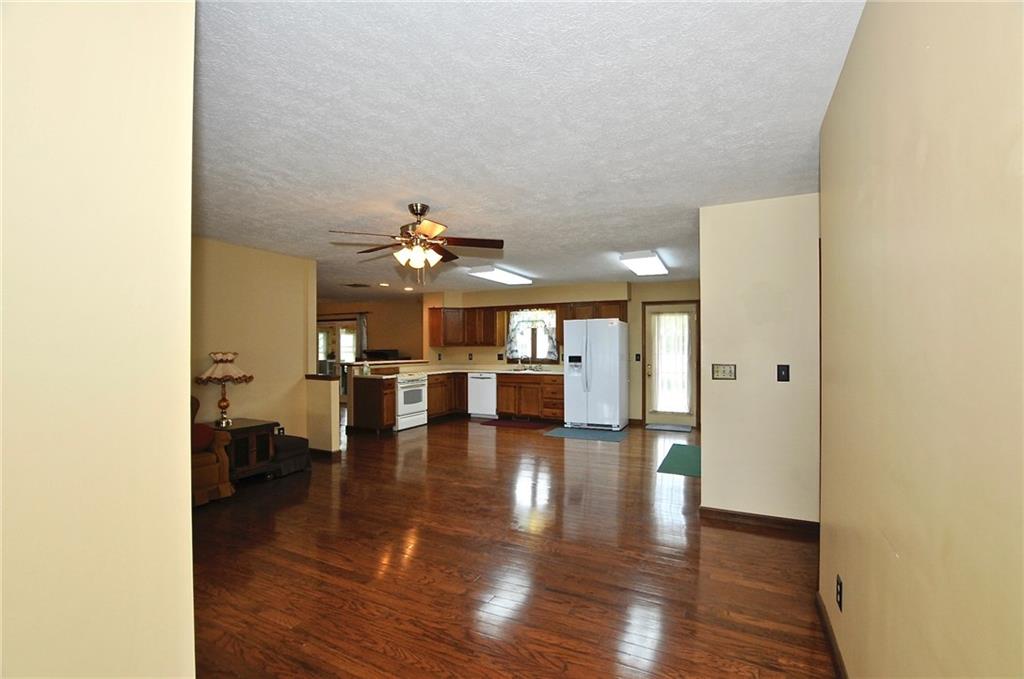 3911 Albright Road Kokomo, IN 46902 - Photo 6 of 27 Gallery Image 6